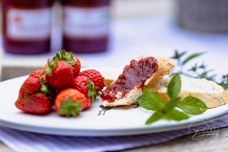 Strawberry jam recipe - very quickly homemade - recipe strawberry jam simple - jam cooking - make jam from strawberries yourself - fresh strawberries, frozen strawberries, frozen strawberries - Simple instructions for berry jam also raspberries,