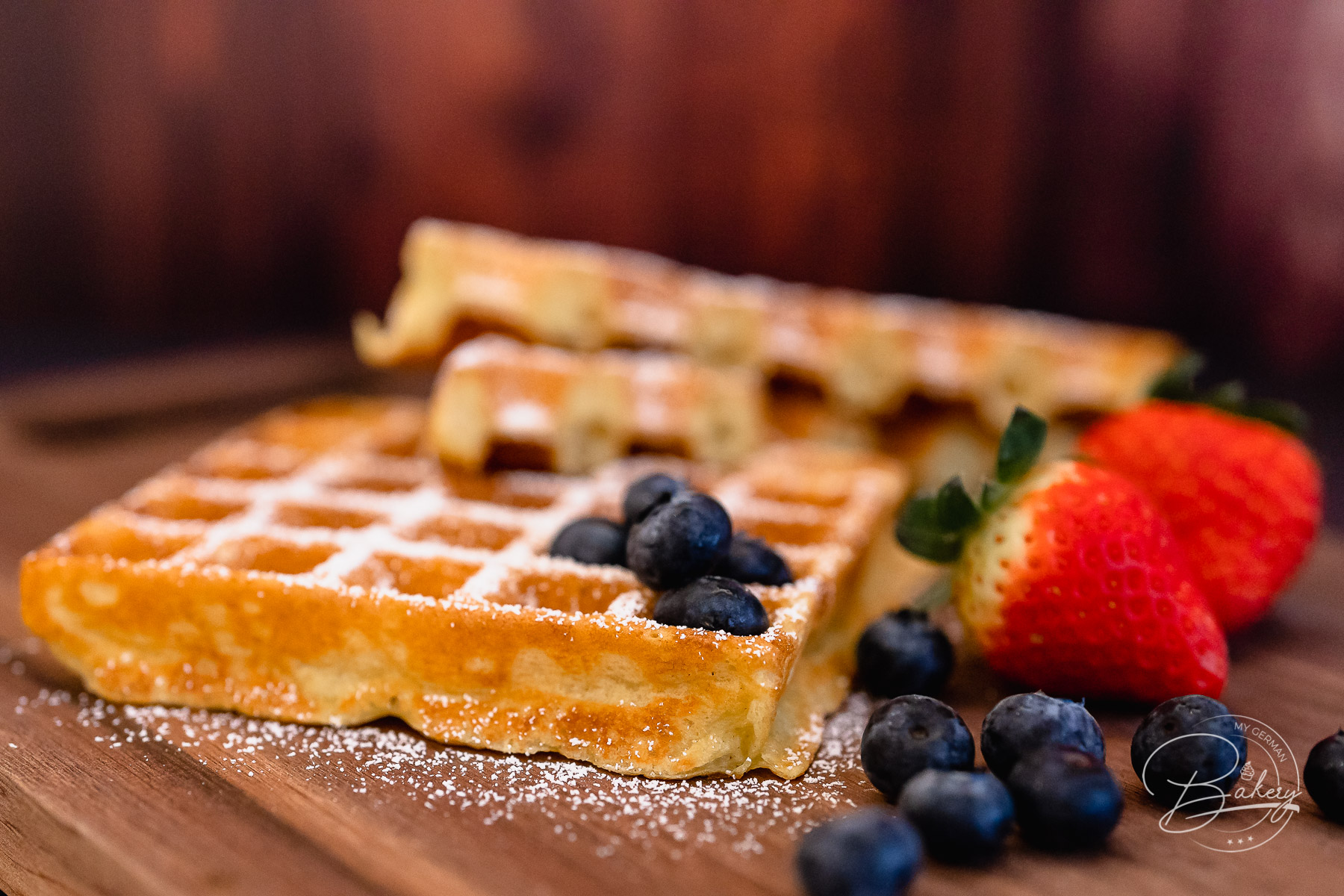 Belgian waffles recipe - easy waffle batter - 10 waffles - delicious waffle batter - Quick and easy recipe for Belgian waffles and delicious waffle batter. Crunchy on the outside and soft on the inside, chewy with flour, milk, eggs.