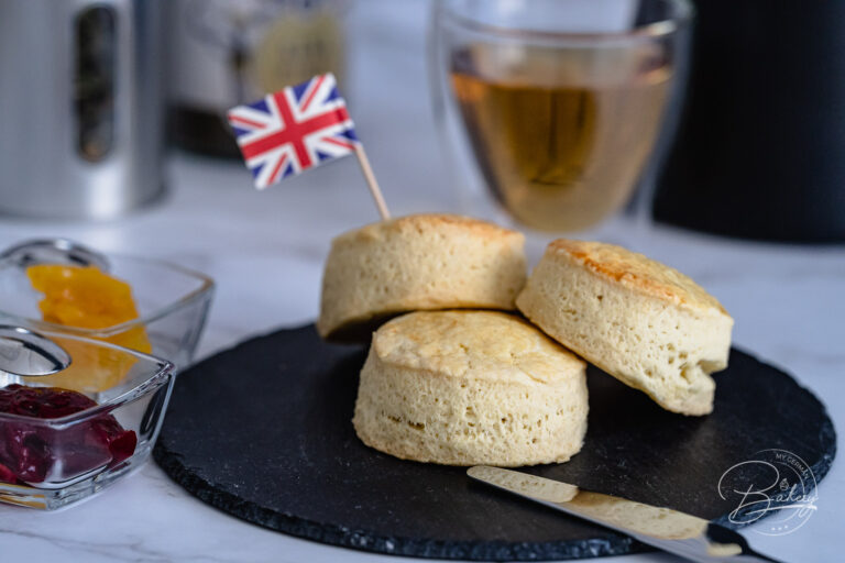 Scones recipe - homemade traditional English scones - flaky biscuits recipe - Simple recipe for original English scones with clotted cream for High Tea Ceremony and for English breakfast - little round cakes