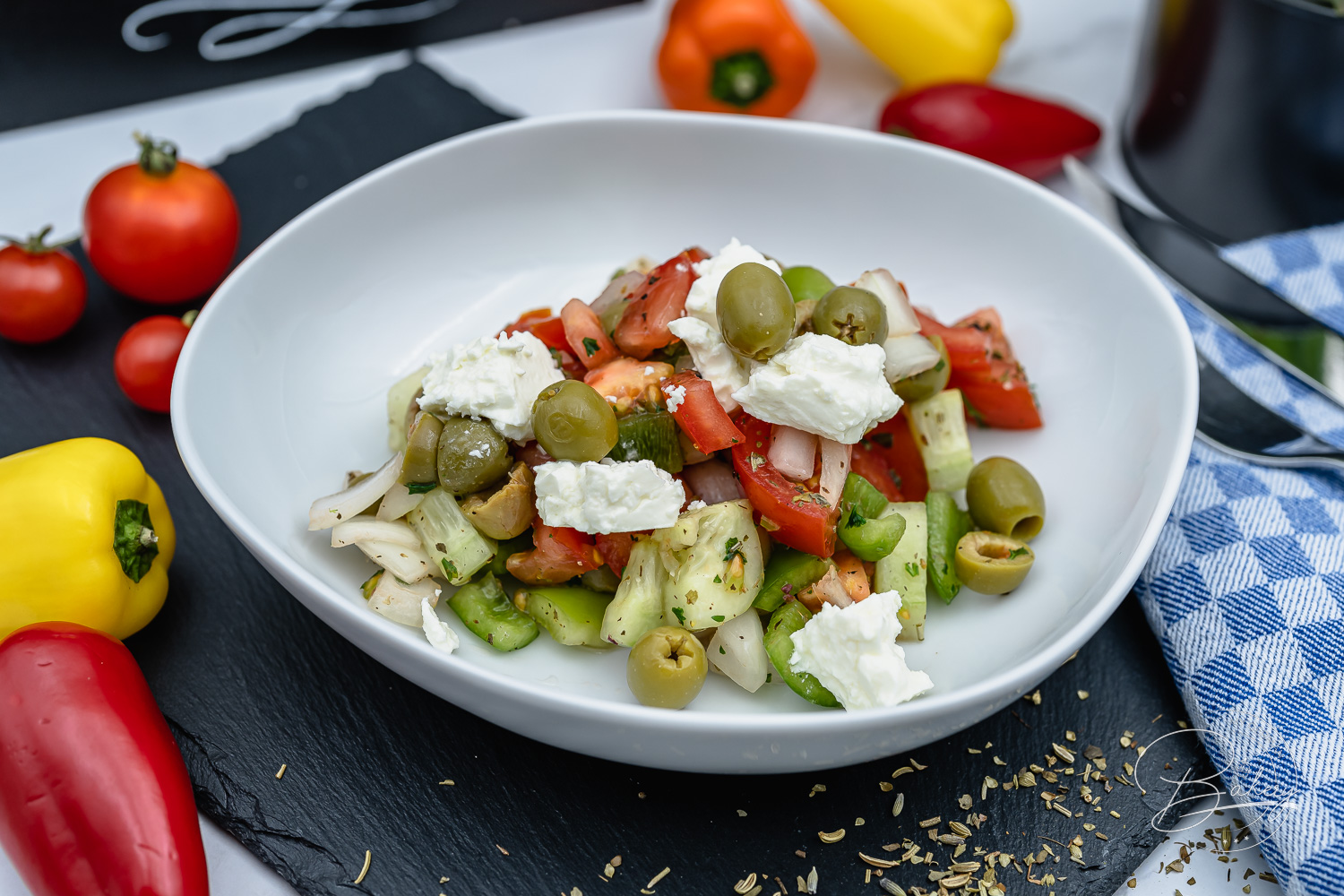 Greek farmer salad - Greek salad with feta - light Greek salad with feta for summer and barbecue - Greek salad with feta cheese - Balkan style summer salad - Healthy food